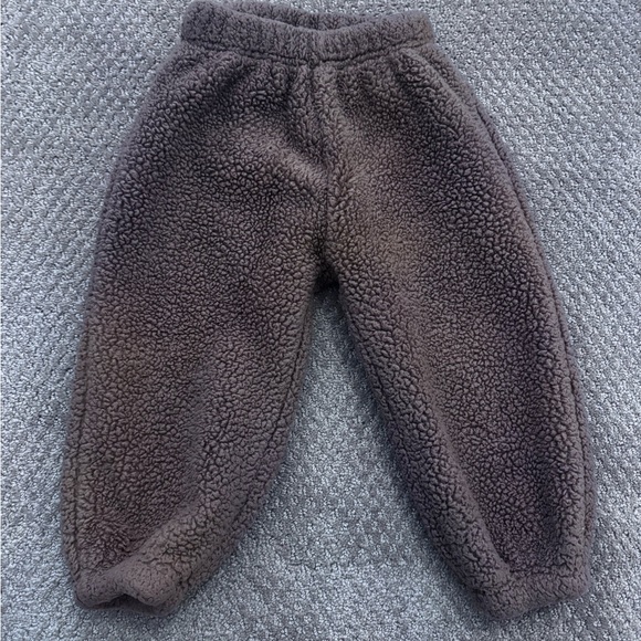 Rylee + Cru Caramel Sherpa Sweatpants & Joggers Set. Like New! - Picture 6 of 9
